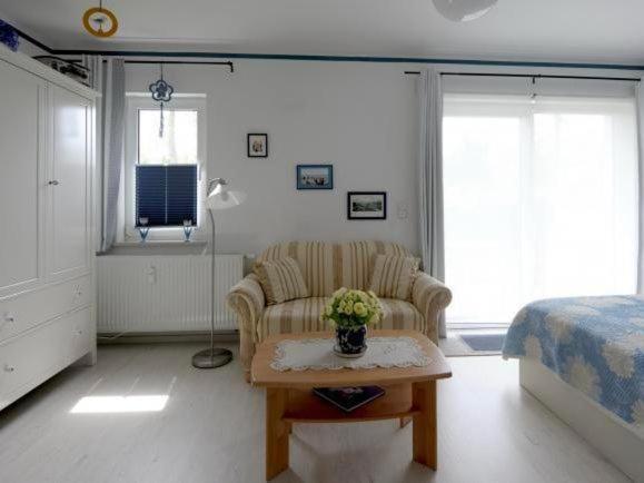 Studio 5 Im Eg Haus Stranddistel, Wunderschones Studio Fur 2 Personen In Zingst Ngoại thất bức ảnh